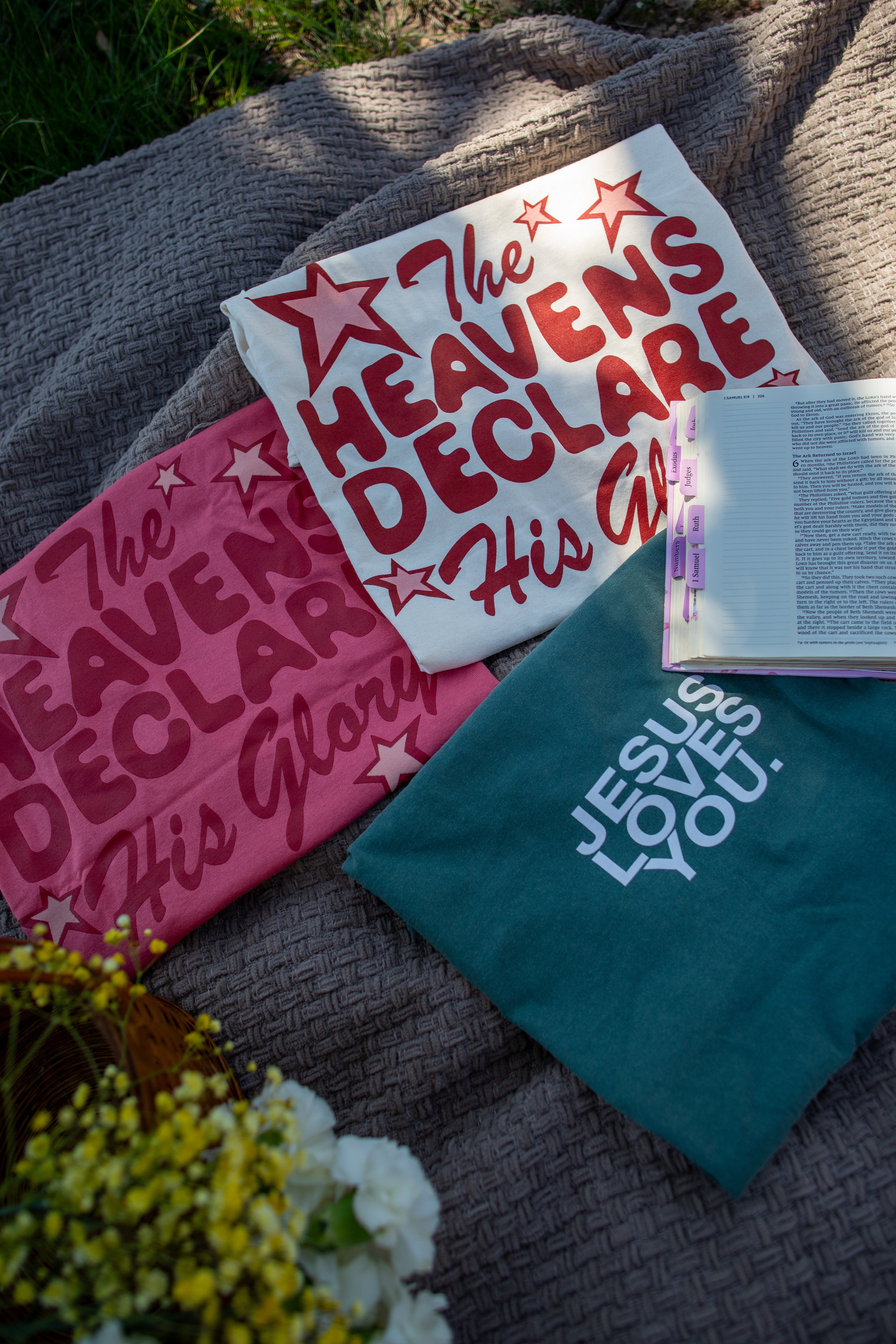 FIFB: Heavens Declare His Glory Tee