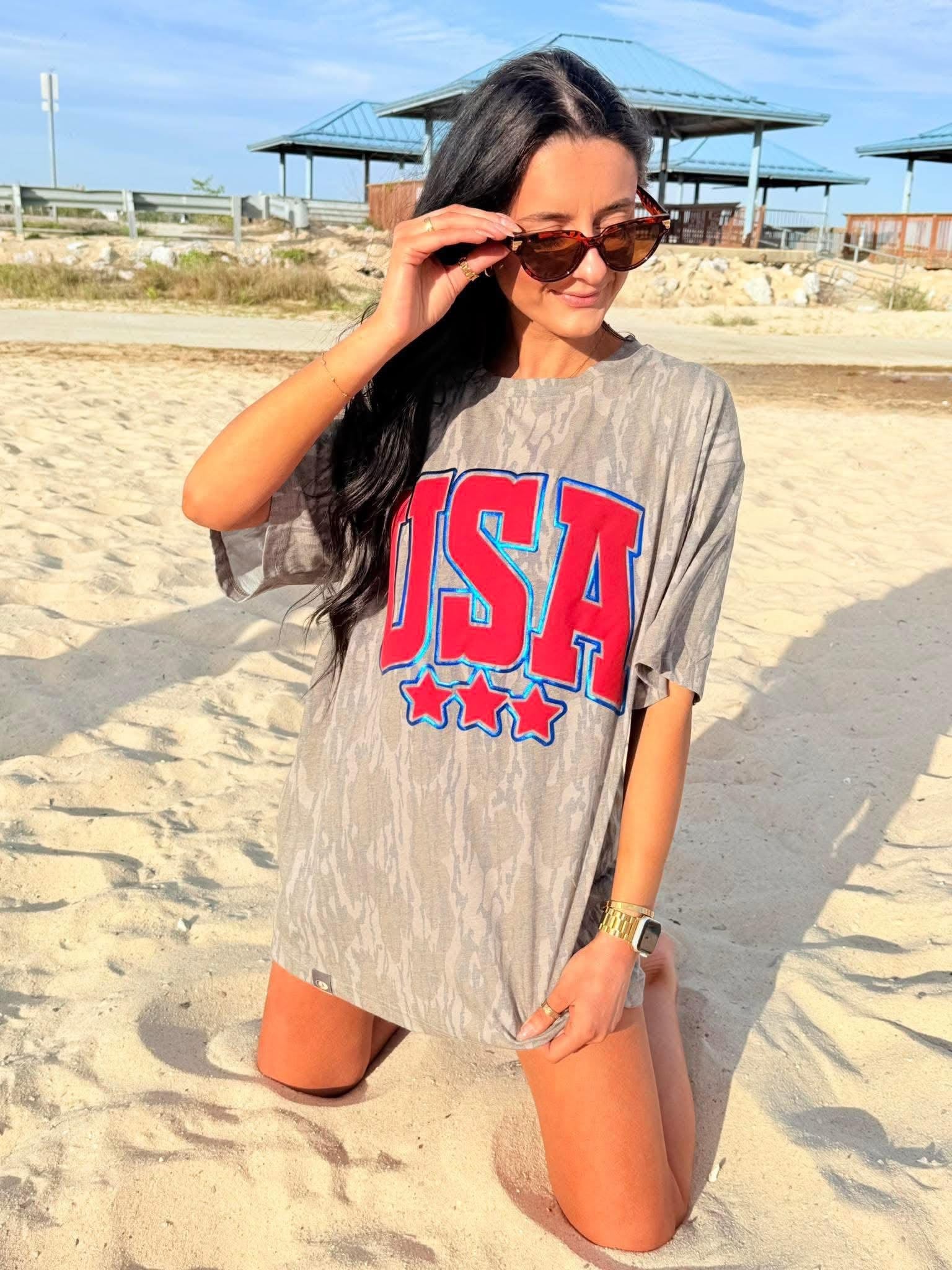 "NEW" USA- Mossy Oak Tee